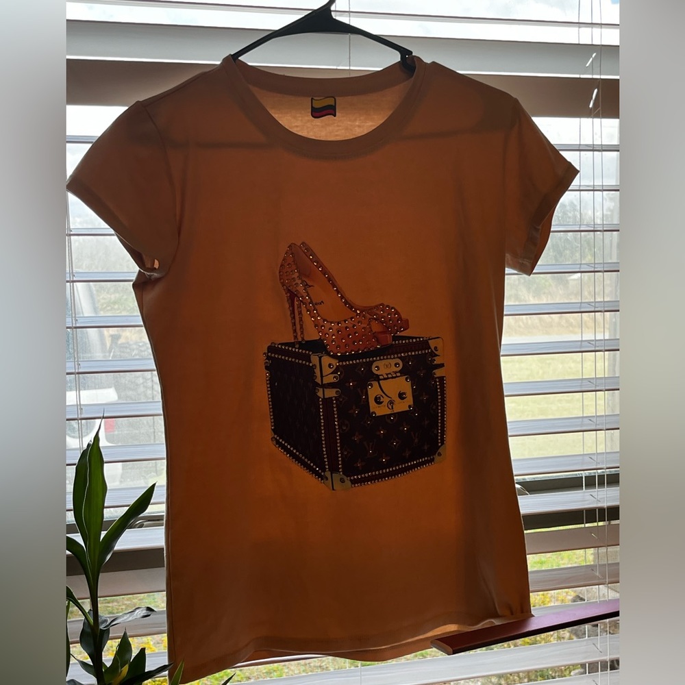 Made in Colombia women's shirt